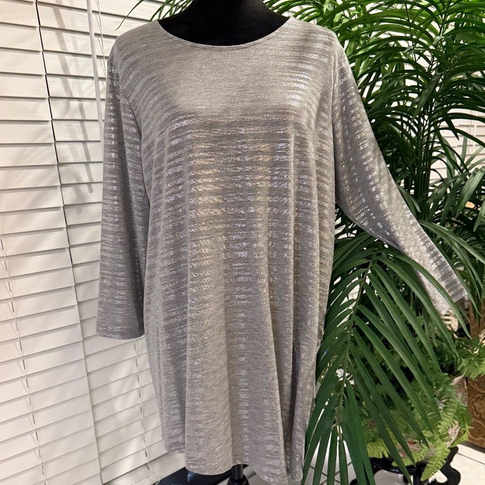 SILVER STRIPED TUNIC GOOD CONDITION XL